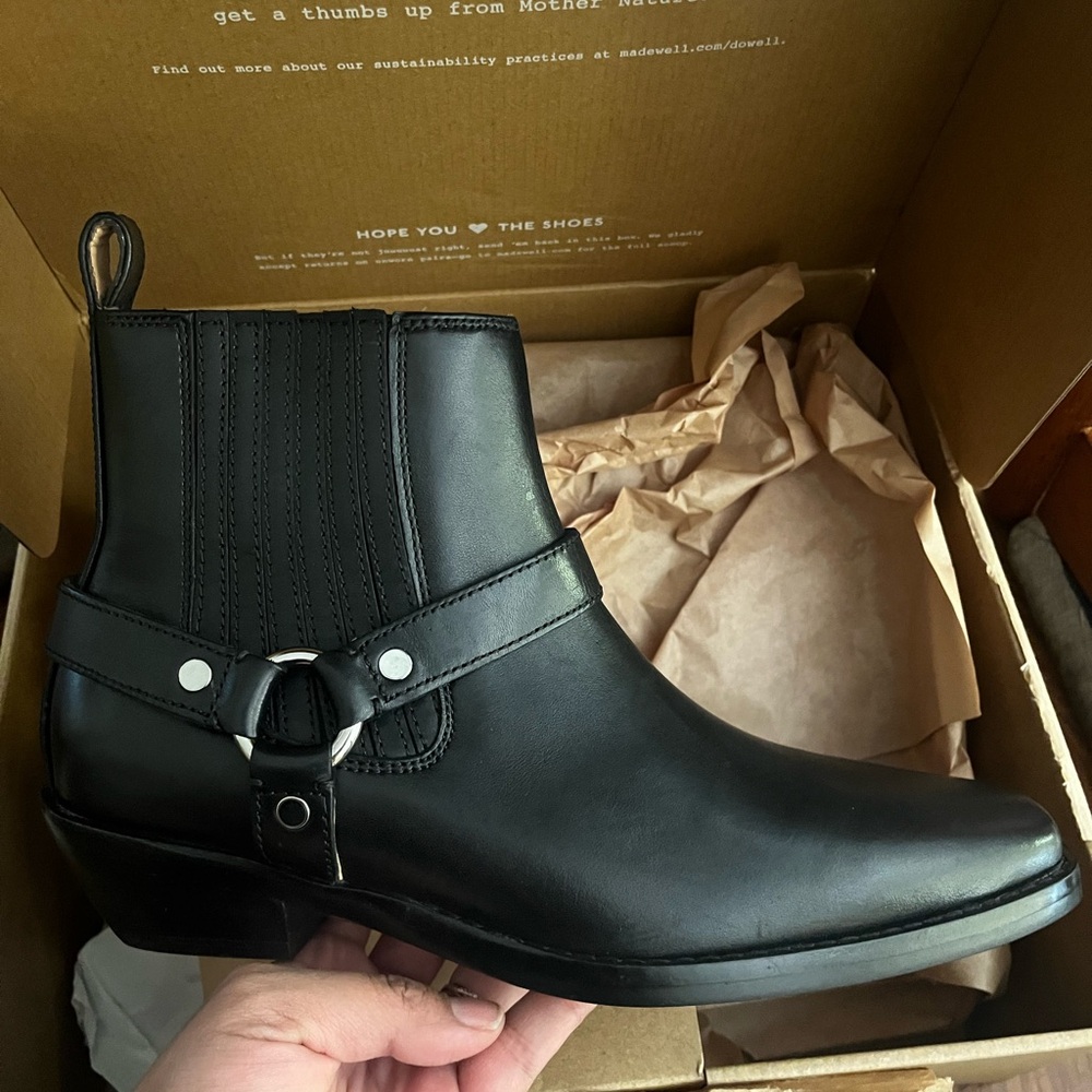 The Santiago Western ankle boots